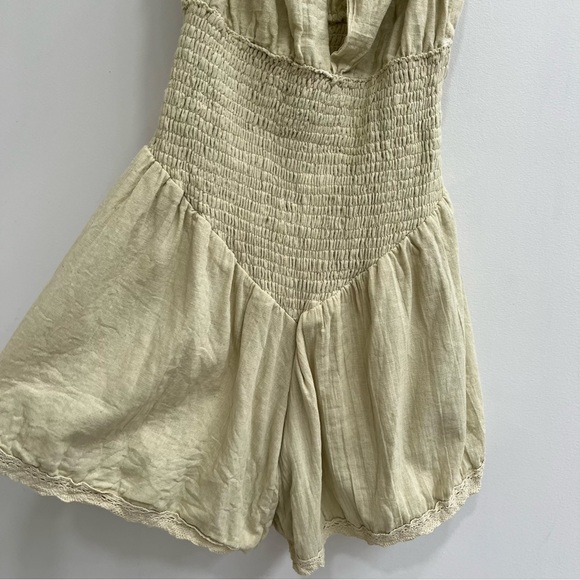 Jens Pirate Booty Gauzy Cotton Smocked Cut Out Romper Celery Green Size XS - Picture 5 of 9